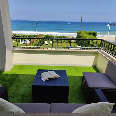 La Raigada Maravilloso A Pie De Playa *